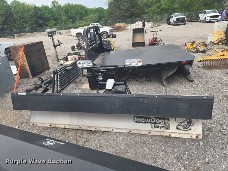 image for item ET5117 Snow Dogg CM100 snow plow