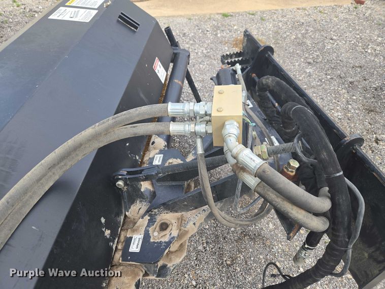 image for item ET5118 John Deere BA84 skid steer broom