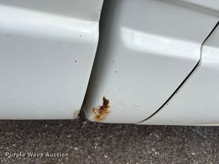 image for item ET5123 1995 Chevrolet Silverado 1500 pickup truck