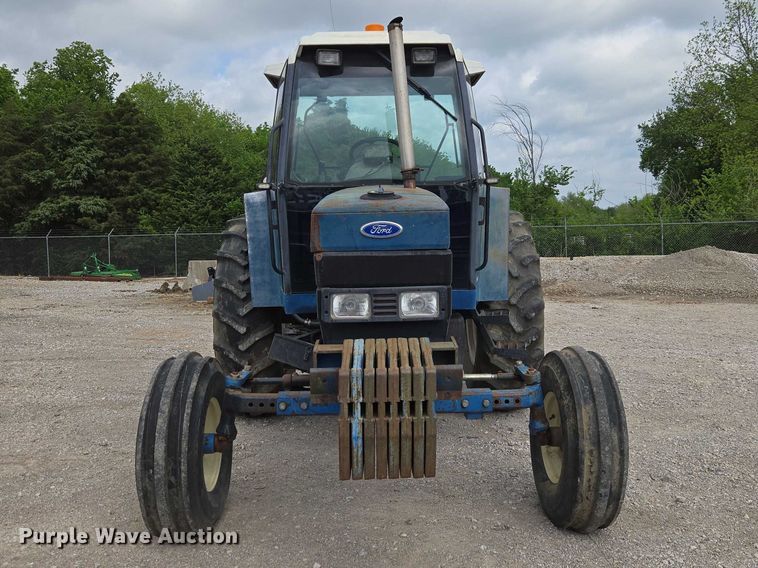 image for item ET5124 Ford 7740 tractor