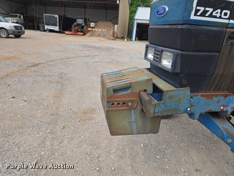 image for item ET5124 Ford 7740 tractor