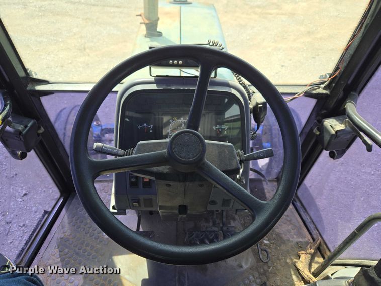 image for item ET5124 Ford 7740 tractor