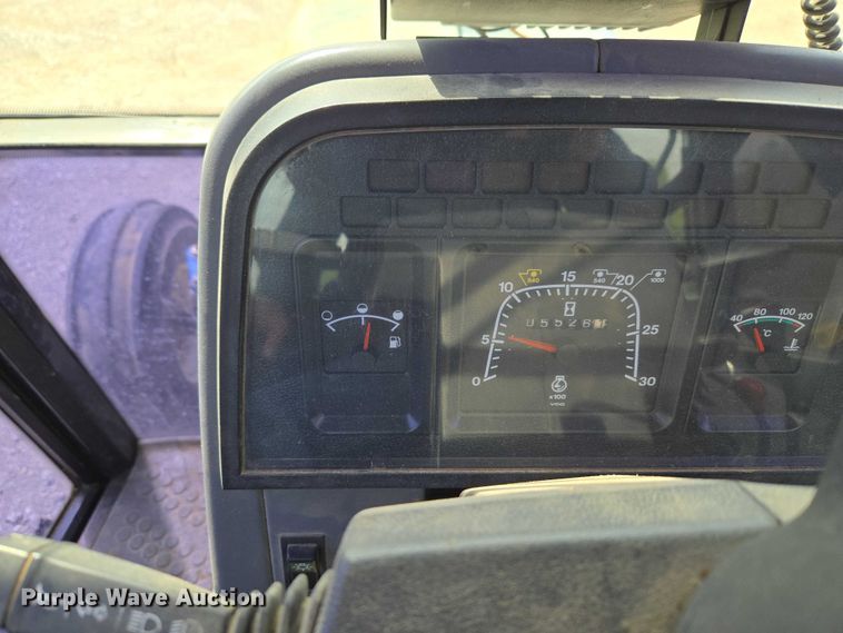 image for item ET5124 Ford 7740 tractor