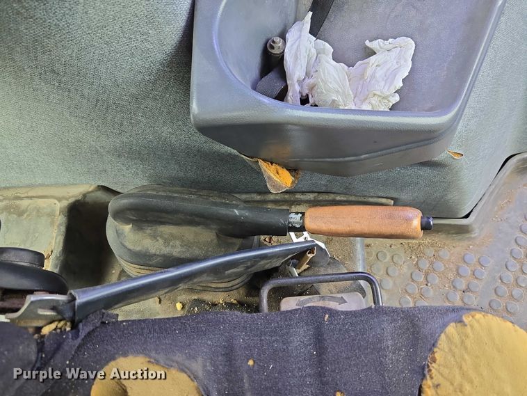 image for item ET5124 Ford 7740 tractor