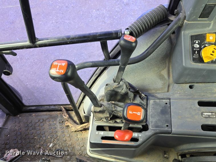 image for item ET5124 Ford 7740 tractor