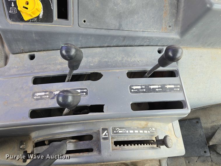 image for item ET5124 Ford 7740 tractor