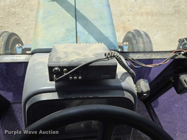 image for item ET5124 Ford 7740 tractor