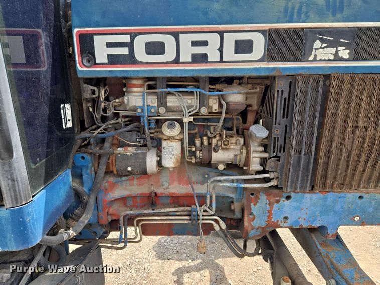 image for item ET5124 Ford 7740 tractor