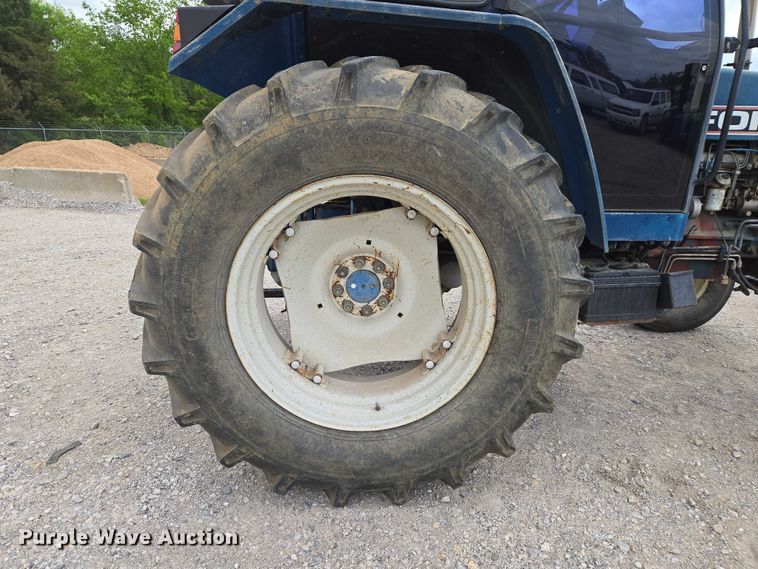 image for item ET5124 Ford 7740 tractor