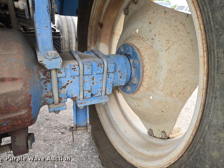 image for item ET5124 Ford 7740 tractor