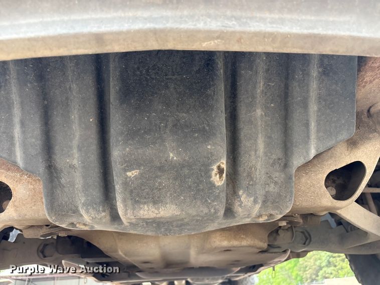 image for item ET5125 2001 Chevrolet Silverado 1500 Ext. Cab pickup truck