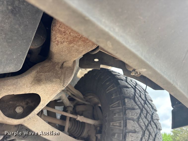 image for item ET5125 2001 Chevrolet Silverado 1500 Ext. Cab pickup truck