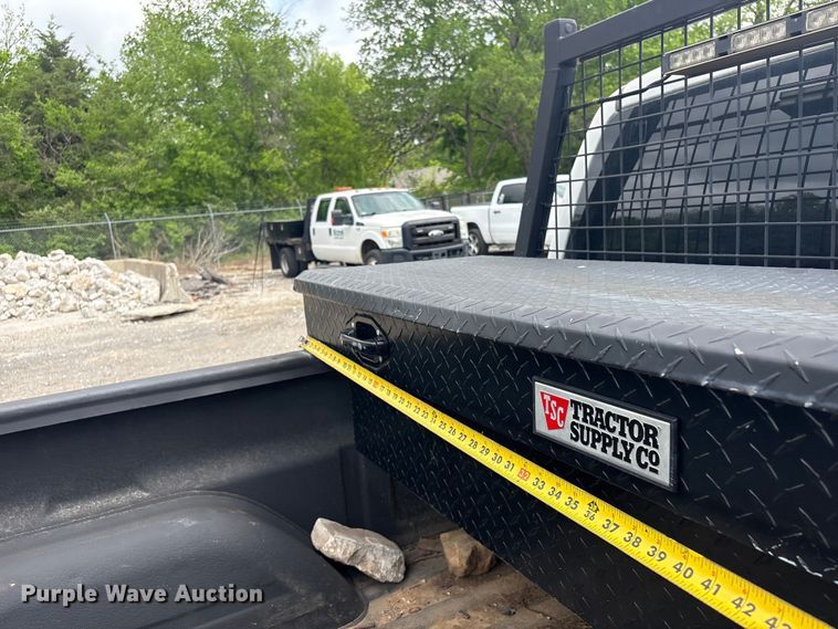 image for item ET5125 2001 Chevrolet Silverado 1500 Ext. Cab pickup truck