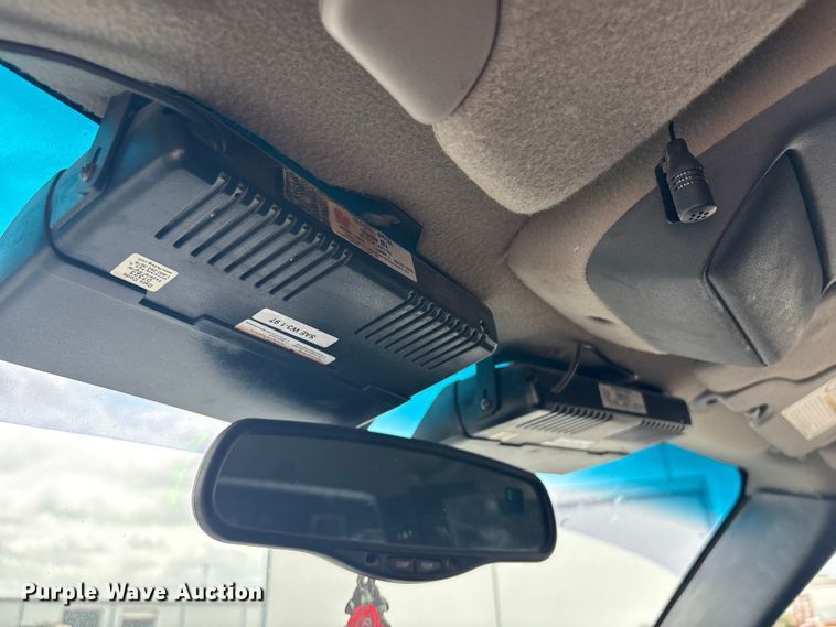 image for item ET5125 2001 Chevrolet Silverado 1500 Ext. Cab pickup truck