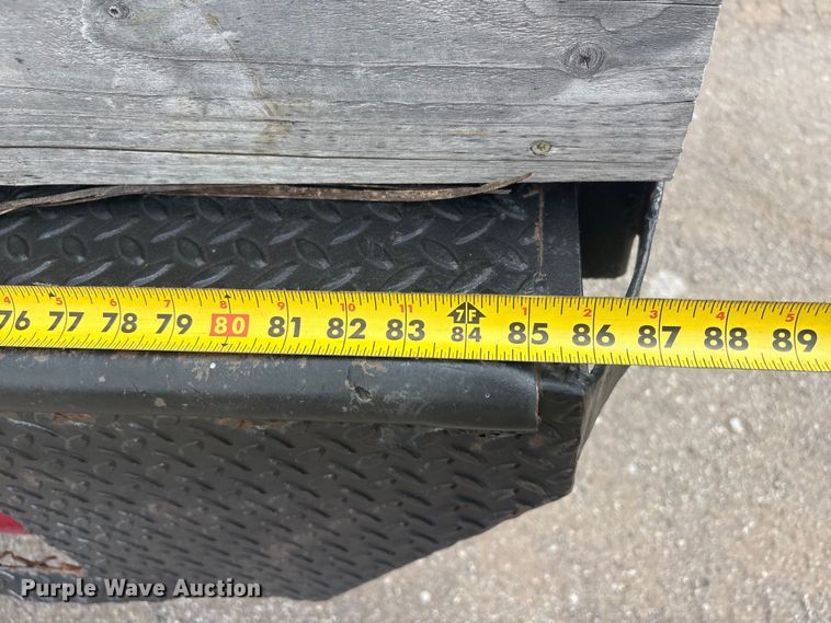 image for item ET5127 1993 Chevrolet 3500 Crew Cab flatbed pickup truck