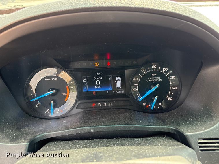 image for item ET5129 2016 Ford Explorer Police Interceptor SUV