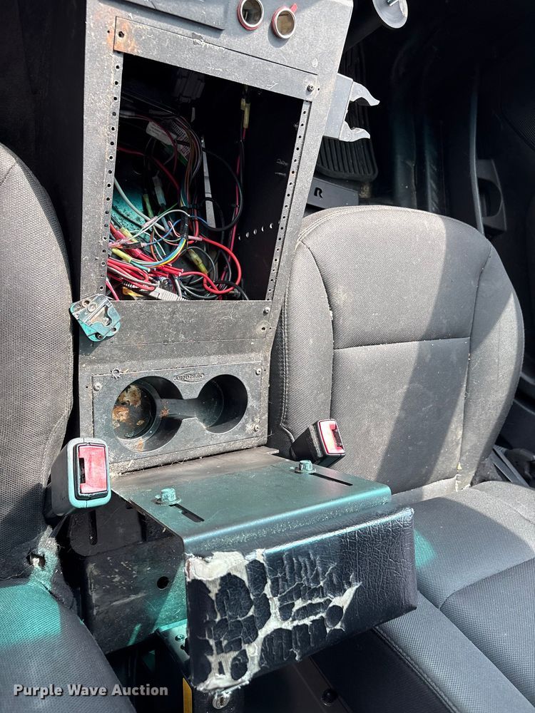 image for item ET5129 2016 Ford Explorer Police Interceptor SUV