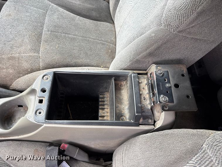 image for item ET5130 2004 Chevrolet Trailblazer SUV