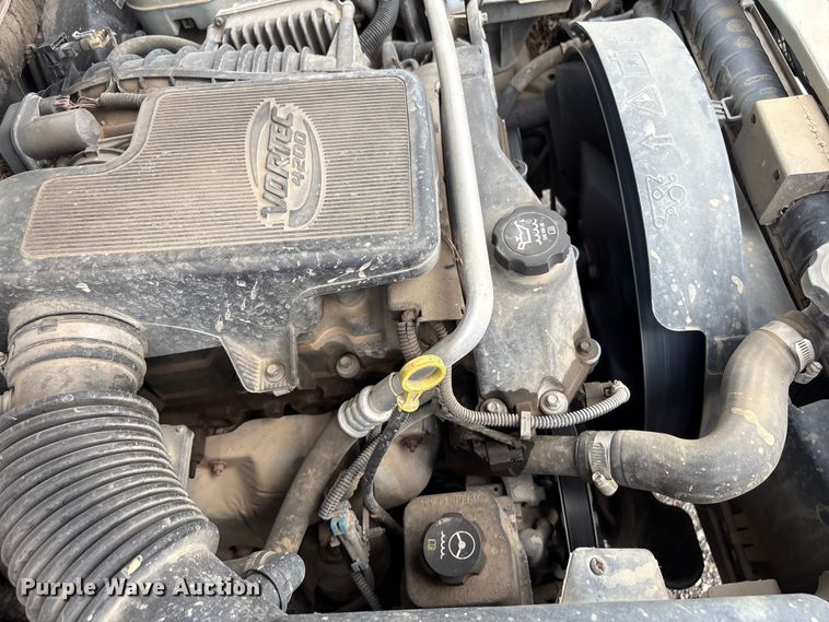 image for item ET5130 2004 Chevrolet Trailblazer SUV