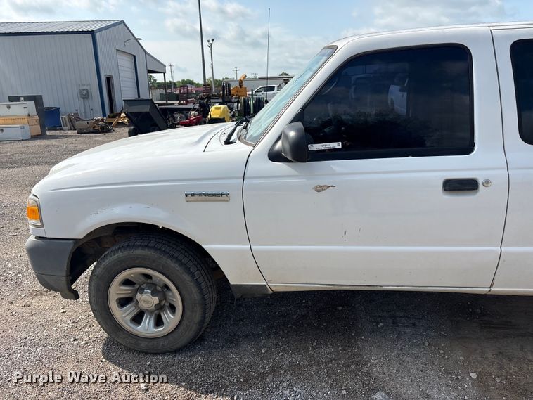 image for item ET5131 2010 Ford Ranger pickup truck