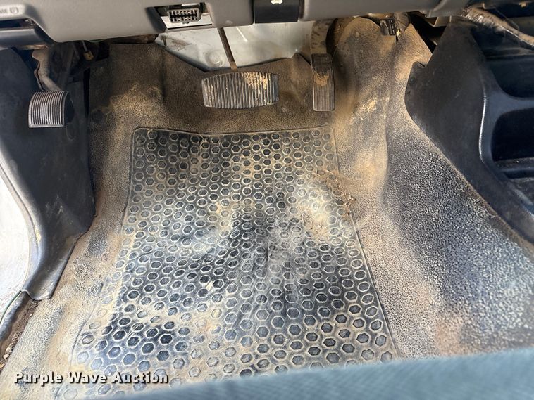 image for item ET5131 2010 Ford Ranger pickup truck