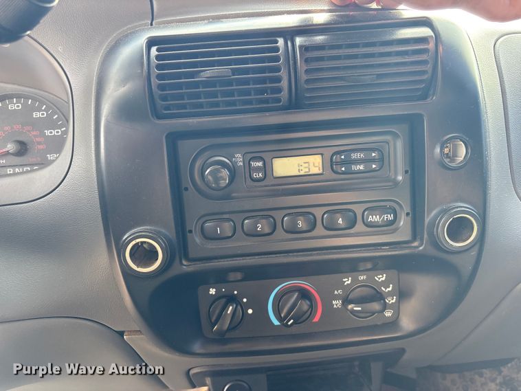 image for item ET5131 2010 Ford Ranger pickup truck