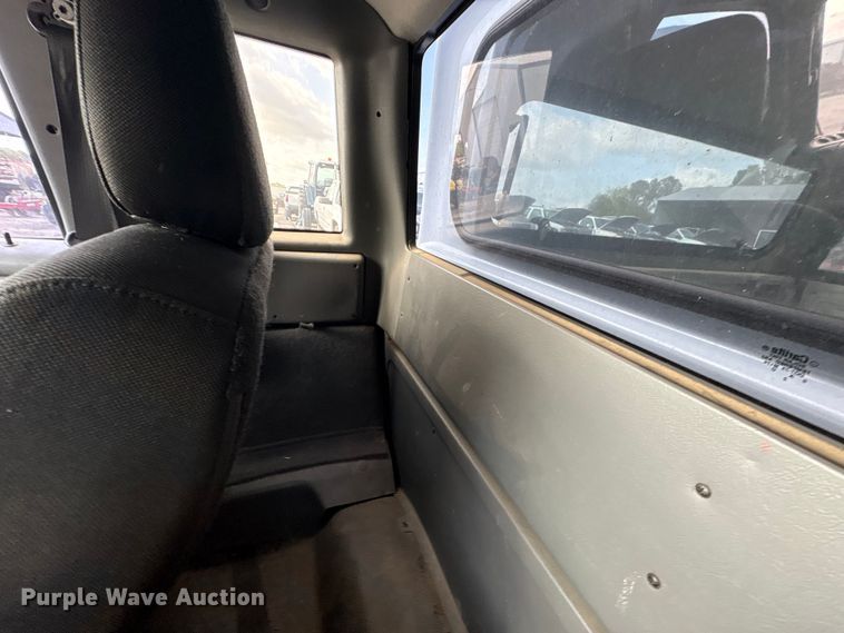 image for item ET5131 2010 Ford Ranger pickup truck