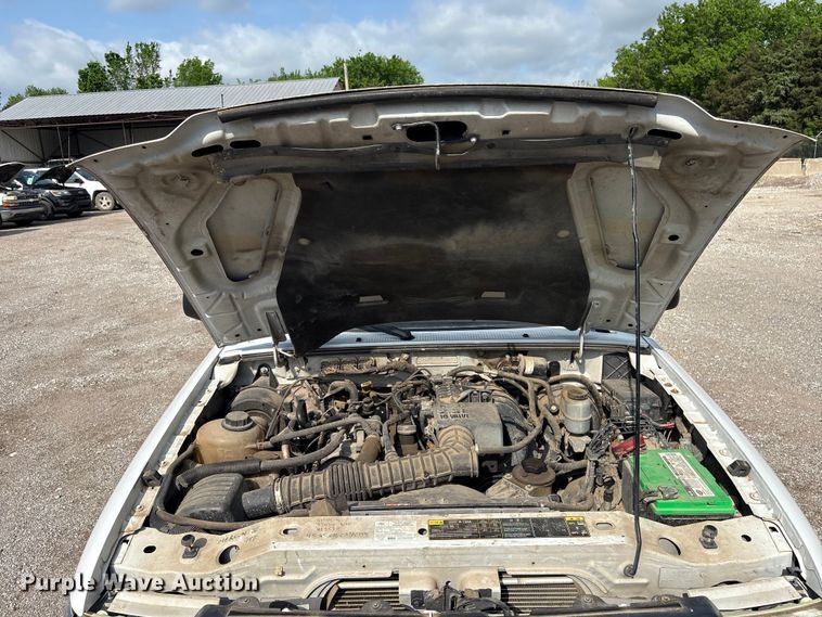 image for item ET5131 2010 Ford Ranger pickup truck