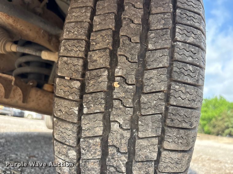 image for item ET5131 2010 Ford Ranger pickup truck