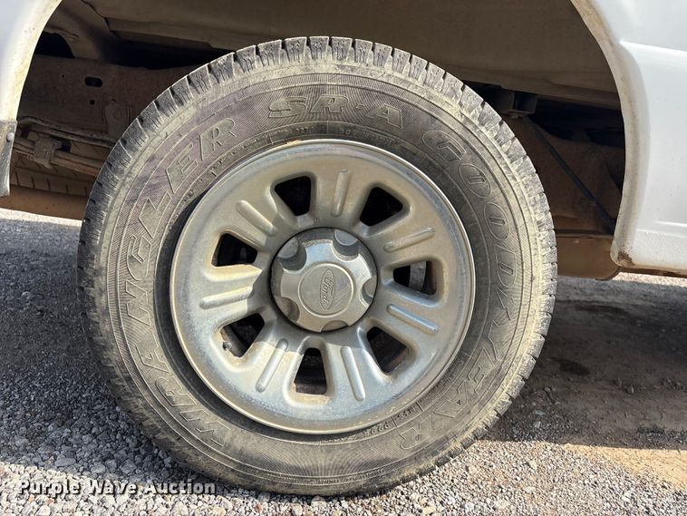 image for item ET5131 2010 Ford Ranger pickup truck