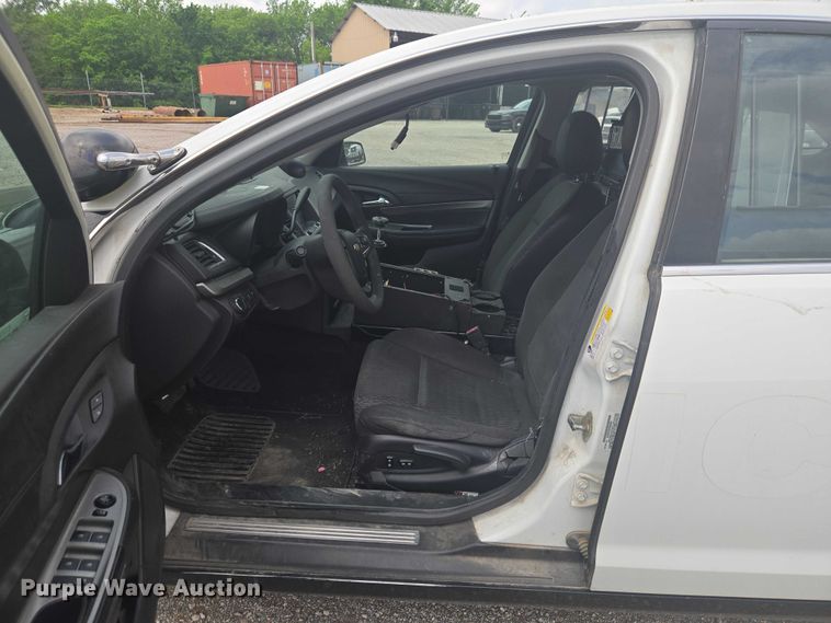 image for item ET5134 2014 Chevrolet Caprice Police  