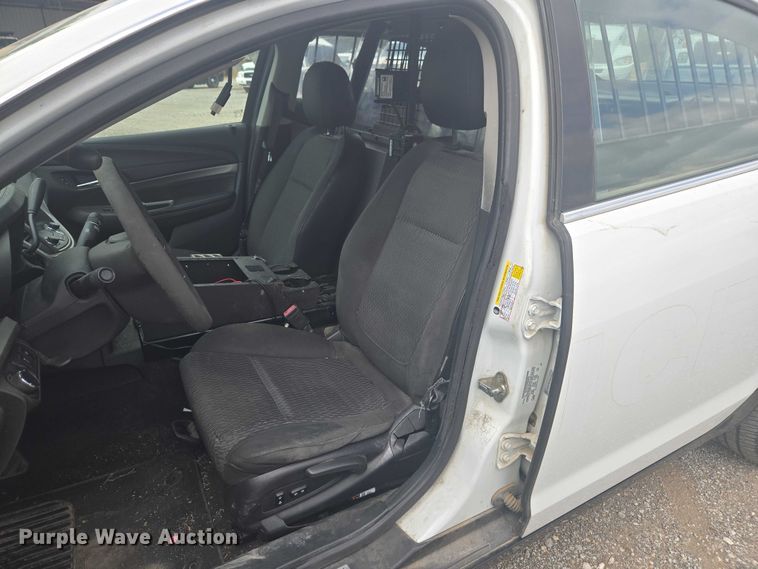 image for item ET5134 2014 Chevrolet Caprice Police  