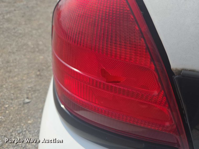 image for item ET5135 2008 Ford Crown Victoria Police Interceptor 