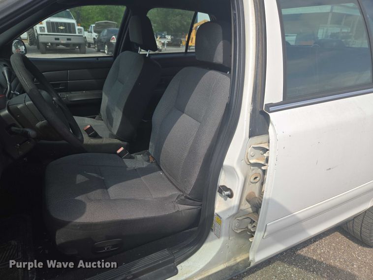 image for item ET5135 2008 Ford Crown Victoria Police Interceptor 