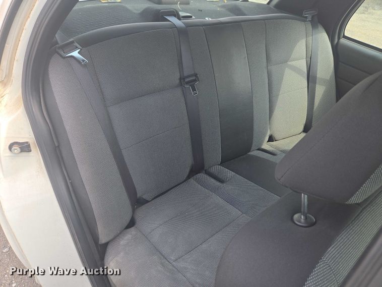 image for item ET5135 2008 Ford Crown Victoria Police Interceptor 