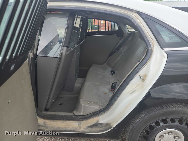 image for item ET5136 2014 Chevrolet Caprice Police  