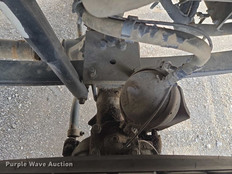 image for item ET5139 2010 Kenworth T370 bucket truck