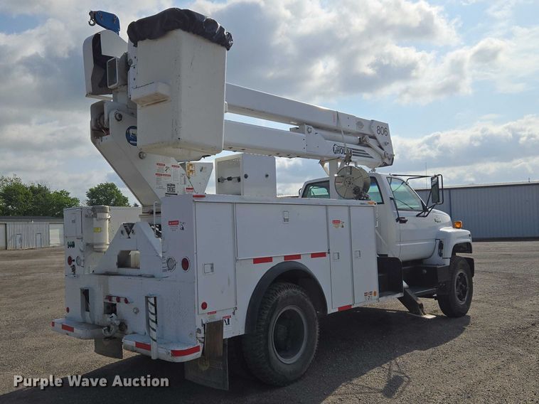 image for item ET5140 1994 Chevrolet C6500 bucket truck