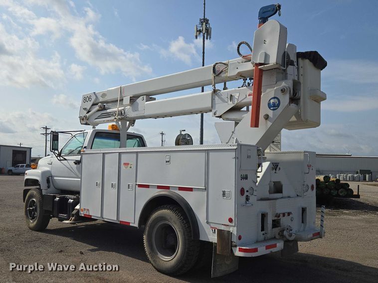 image for item ET5140 1994 Chevrolet C6500 bucket truck