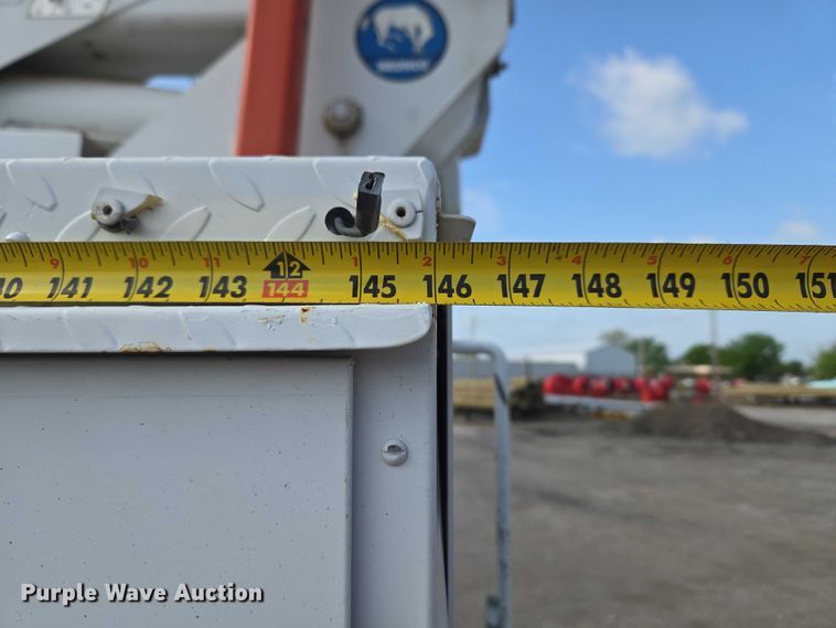 image for item ET5140 1994 Chevrolet C6500 bucket truck