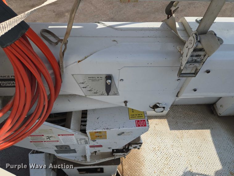 image for item ET5140 1994 Chevrolet C6500 bucket truck