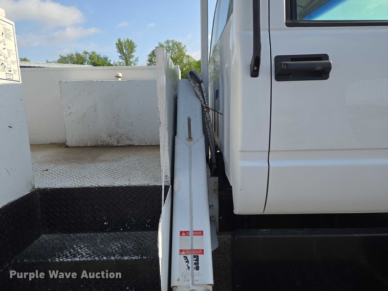 image for item ET5140 1994 Chevrolet C6500 bucket truck