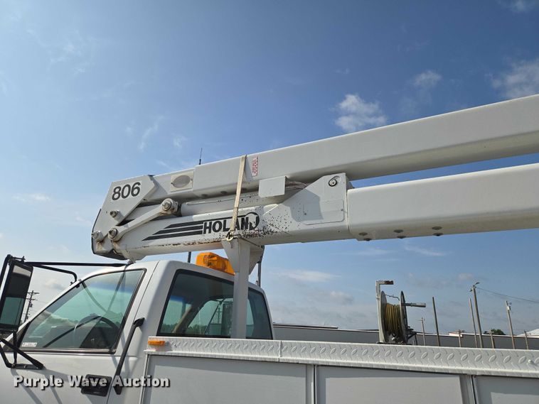image for item ET5140 1994 Chevrolet C6500 bucket truck