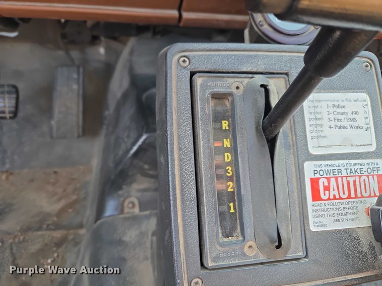 image for item ET5140 1994 Chevrolet C6500 bucket truck