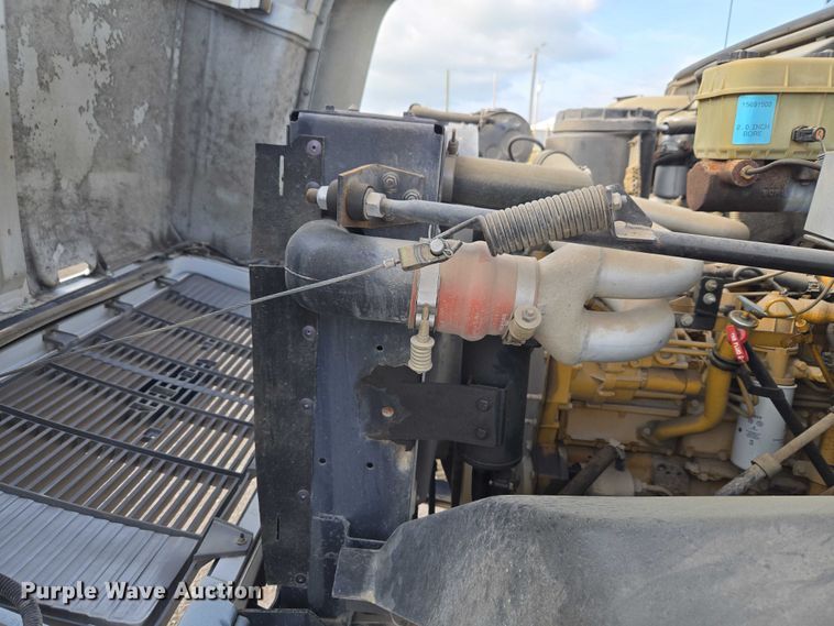 image for item ET5140 1994 Chevrolet C6500 bucket truck