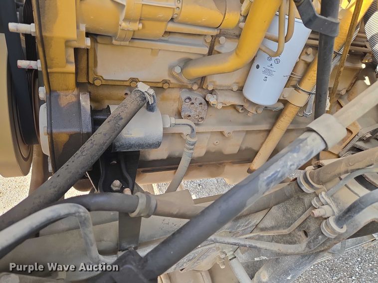 image for item ET5140 1994 Chevrolet C6500 bucket truck