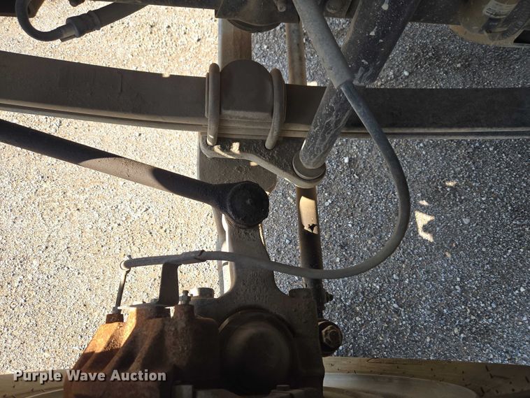 image for item ET5140 1994 Chevrolet C6500 bucket truck