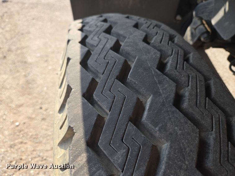 image for item ET5140 1994 Chevrolet C6500 bucket truck