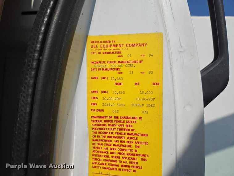 image for item ET5140 1994 Chevrolet C6500 bucket truck