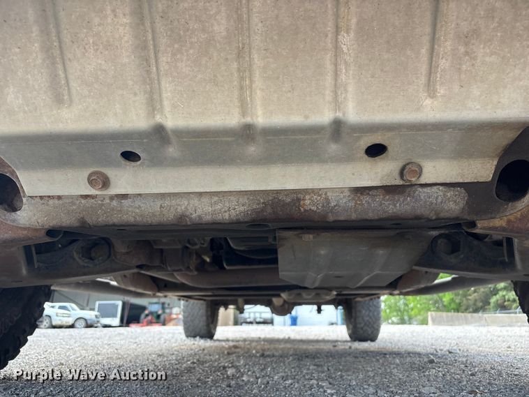 image for item ET5141 1993 Chevrolet Cheyenne pickup truck